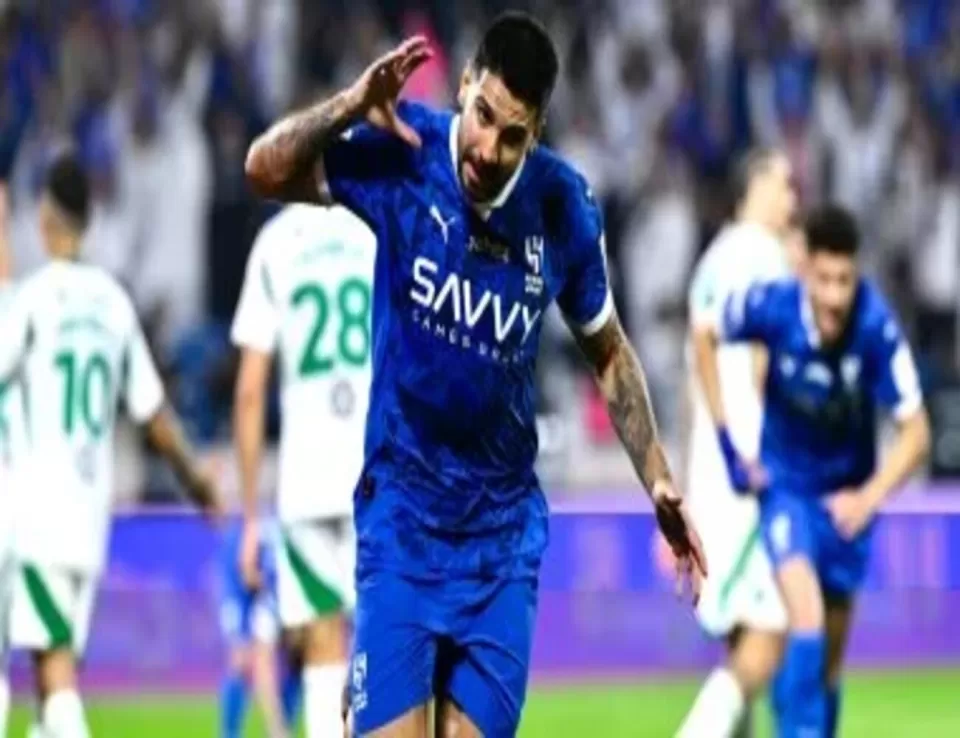 الهلال يحقق انتصاراً مثيراً على الأهلي ويتأهل إلى نهائي كأس السوبر السعودي الهلال يحقق انتصاراً مثيراً على الأهلي ويتأهل إلى نهائي كأس السوبر السعودي