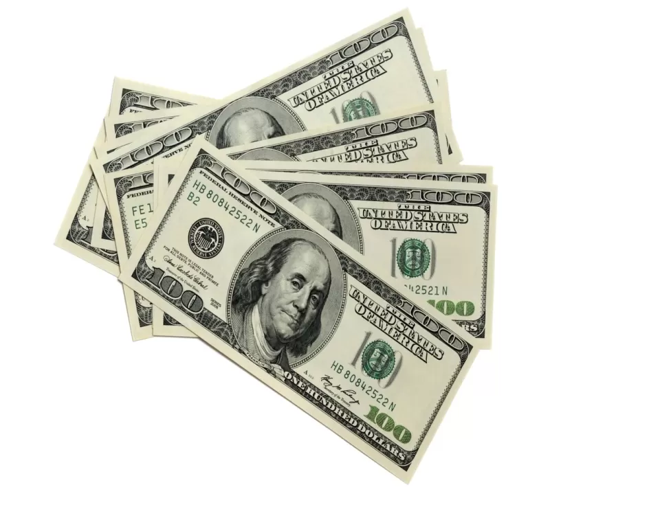 أسعار صرف الدولار في مصر والسعودية والإمارات والجزائر الخميس