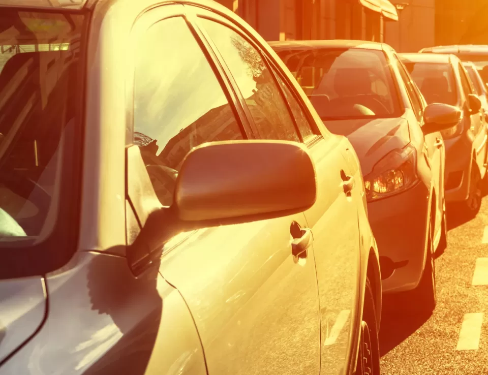 احذر ركوب السيارة بعد وقوفها طويلا تحت لهيب الشمس