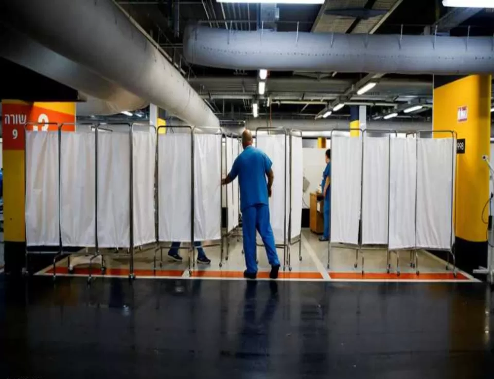 إسرائيل.. نقل مئات المرضى إلى غرف "تحت الأرض"