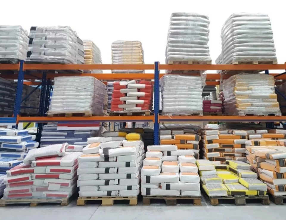 انخفاض مفاجئ في أسعار الحديد والإسمنت في مصر الأحد 