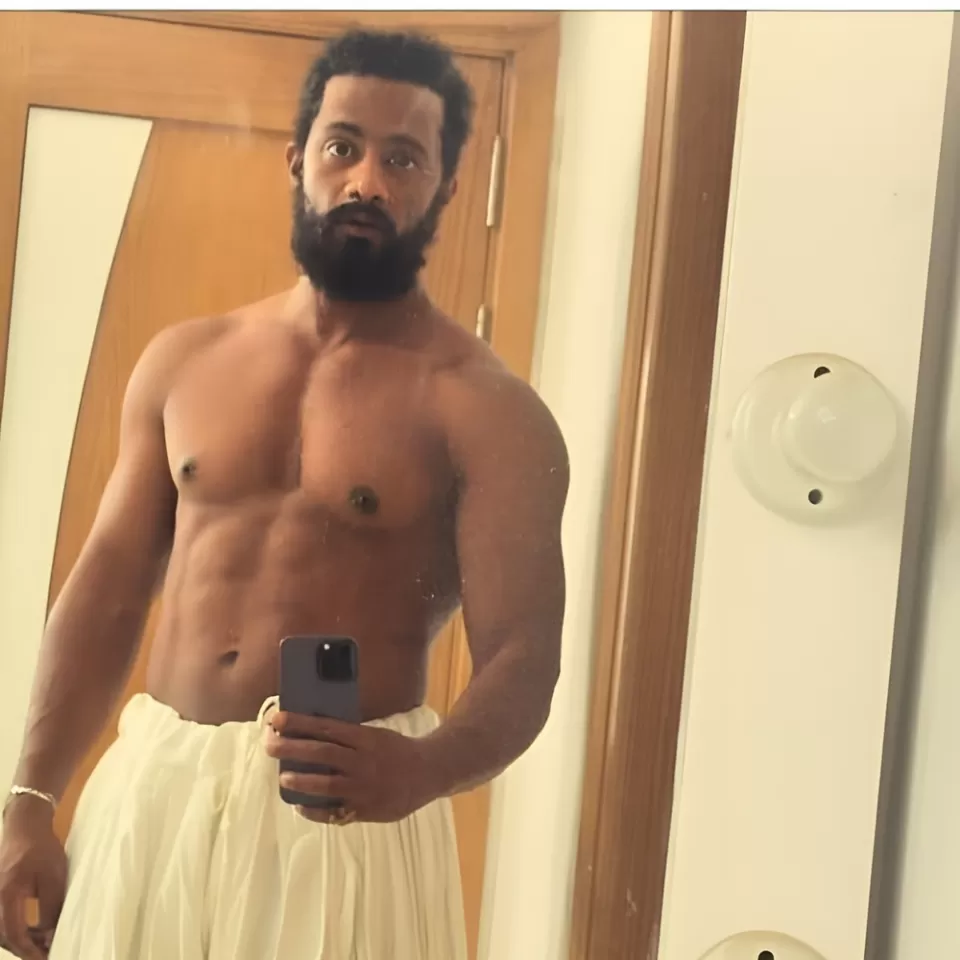 محمد رمضان يستعد لطرح فيلم "أسد أسود" في 2025 ويشوق جمهوره  على إنستجرام 