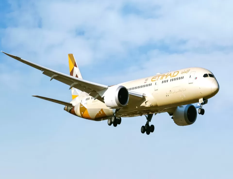 طيران الاتحاد : لم تعثر على أي مشاكل بمحرك الطائرة إيرباص "إيه350"