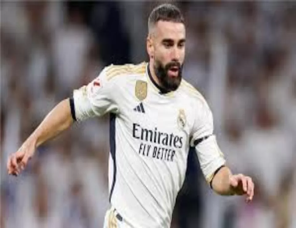 ريال مدريد يضع خيارات أمام داني كارفاخال بشأن مستقبله مع الفريق 