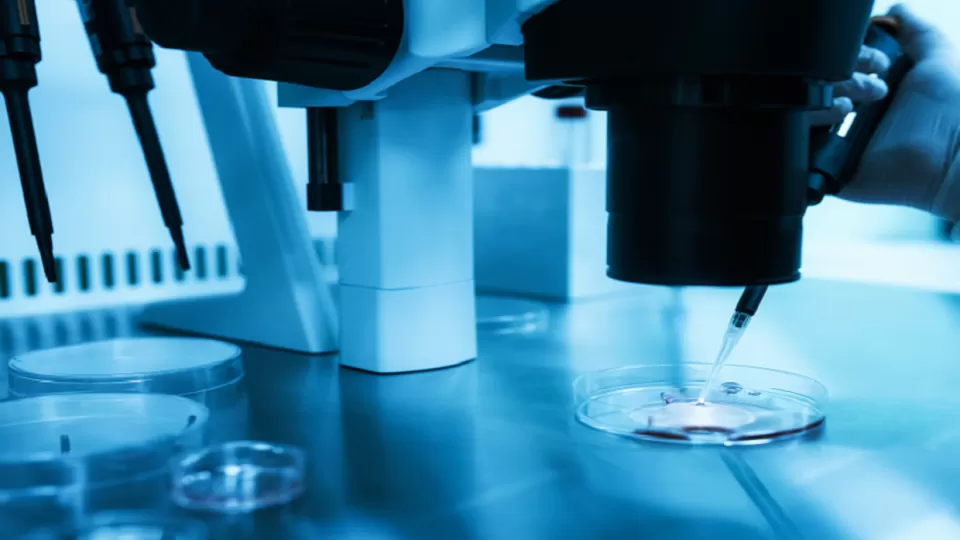 الروبوتات تعزز فعالية التلقيح الاصطناعي وتقلل تكاليفه