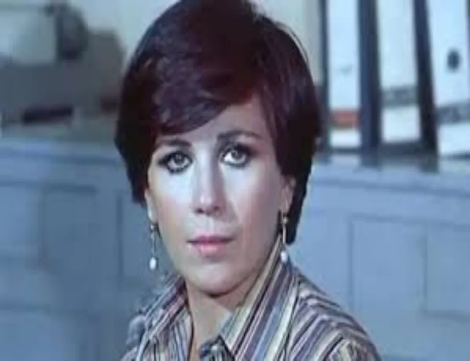 الفنانة المصرية منى جبر تعلن اعتزالها الفن بشكل نهائي 