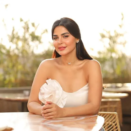 رانيا منصور تواجه مفاجأة مصيرية في عملها السينمائي الجديد مع يسرا