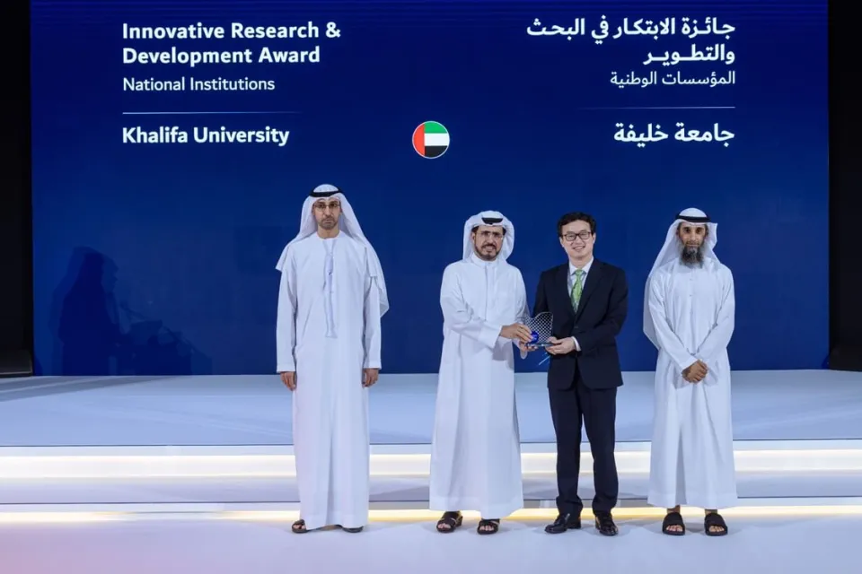 جامعة خليفة وجرين ويست تتعاونان في مواجهة تحدي ندرة المياه بحلول تقنية مبتكرة