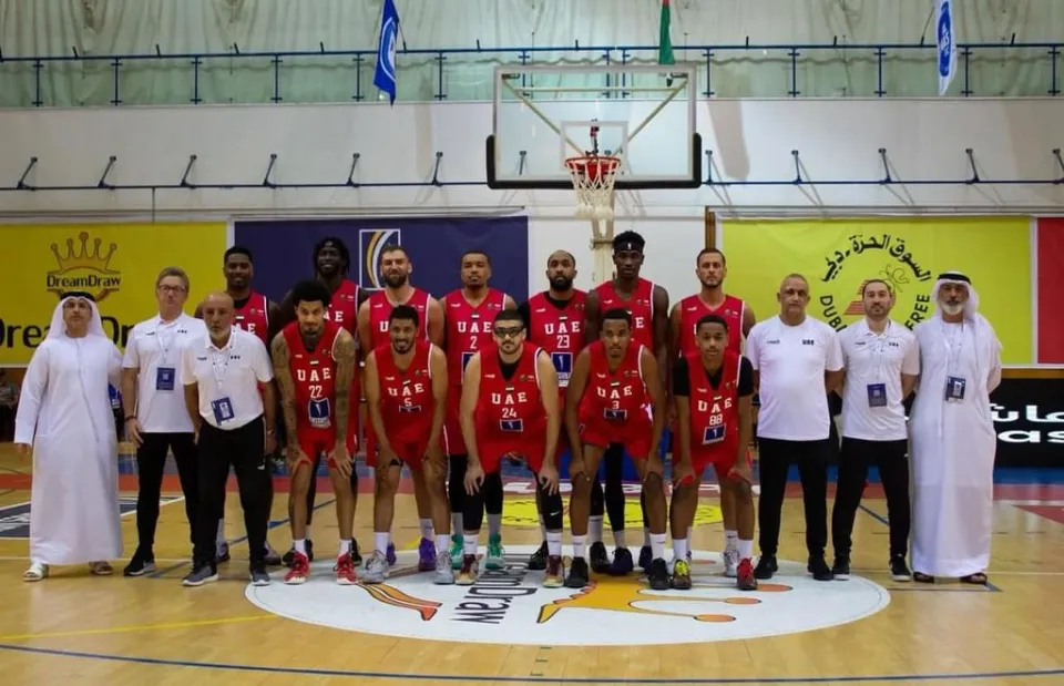 منتخب الإمارات يشارك