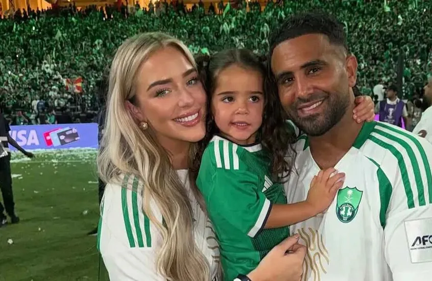 رياض محرز وزوجته تايلور وارد يعلنان انتظار مولودهما الثاني