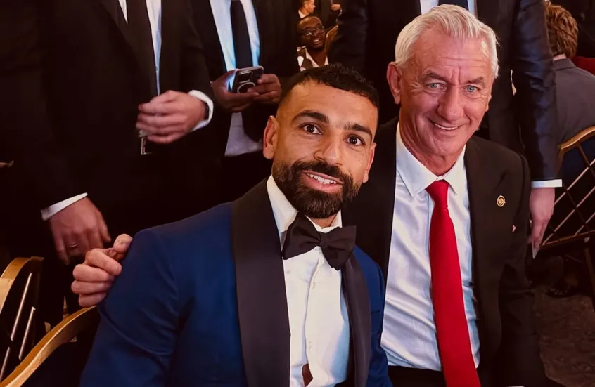 إيان راش يدعو لمنح محمد صلاح دورًا قياديًا في ليفربول