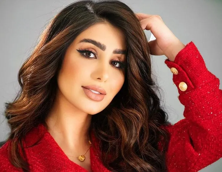 جدل واسع بعد إعلان هنادي الكندري طلاقها عبر "سناب شات"