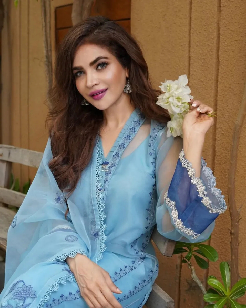 العثور على جثة عارضة الأزياء والممثلة الباكستانية «حميرا أصغر علي» بعد 20 يومًا من وفاتها