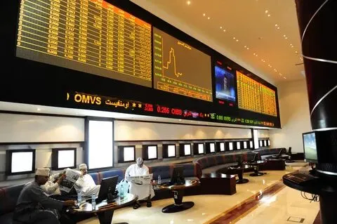 تراجع مؤشر بورصة كراتشي الكبرى الباكستاني عند موعد الإغلاق اليوم
