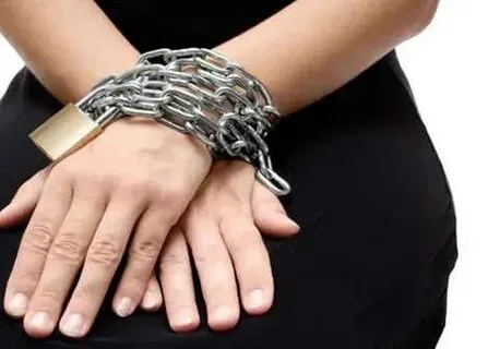 القبض على البلوجر "أم مكة" أثناء مشاجرتها بمدينة الإنتاج الإعلامي