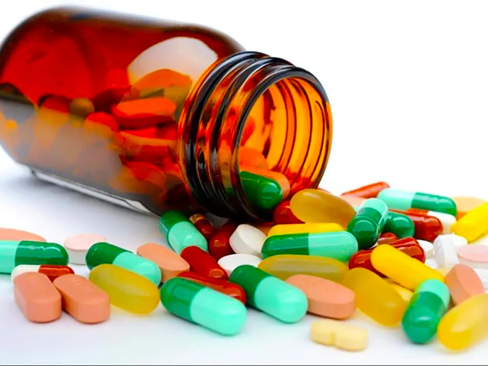 المغرب يُعيد هيكلة أسعار الأدوية وسط جدل بين الحكومة والصيادلة