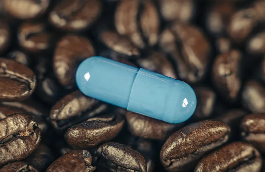 دراسة ألمانية تكشف تأثير الكافيين على فعالية مضادات حيوية ضد بكتيريا الإشريكية القولونية