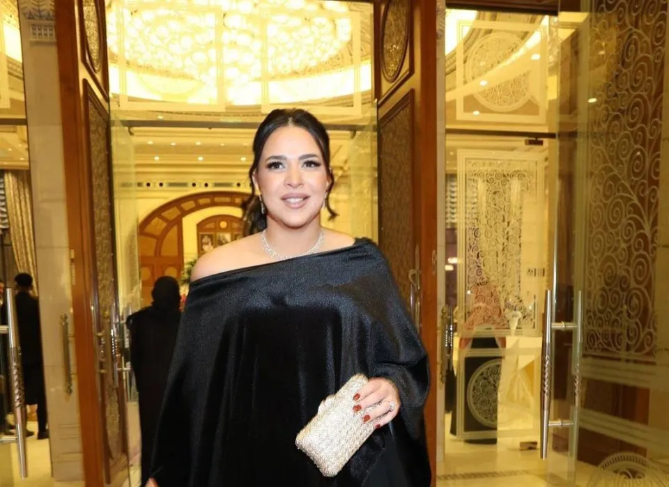 إيمي سمير غانم تخطف الأنظار في أول ظهور بعد الولادة