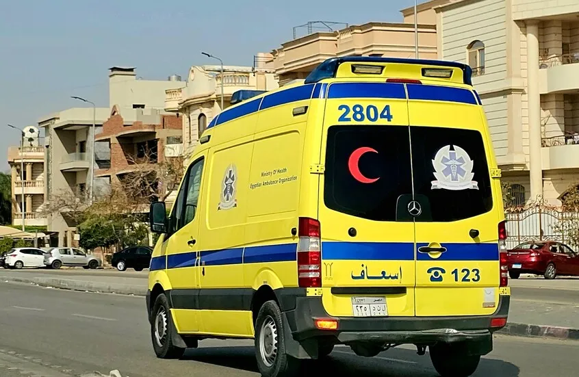 مصرع سائح روسي وإصابة آخر بحادث سير على طريق شرم الشيخ-القاهرة