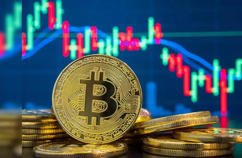 بيتكوين تحقق رقماً قياسياً جديداً وتتجاوز 124 ألف دولار