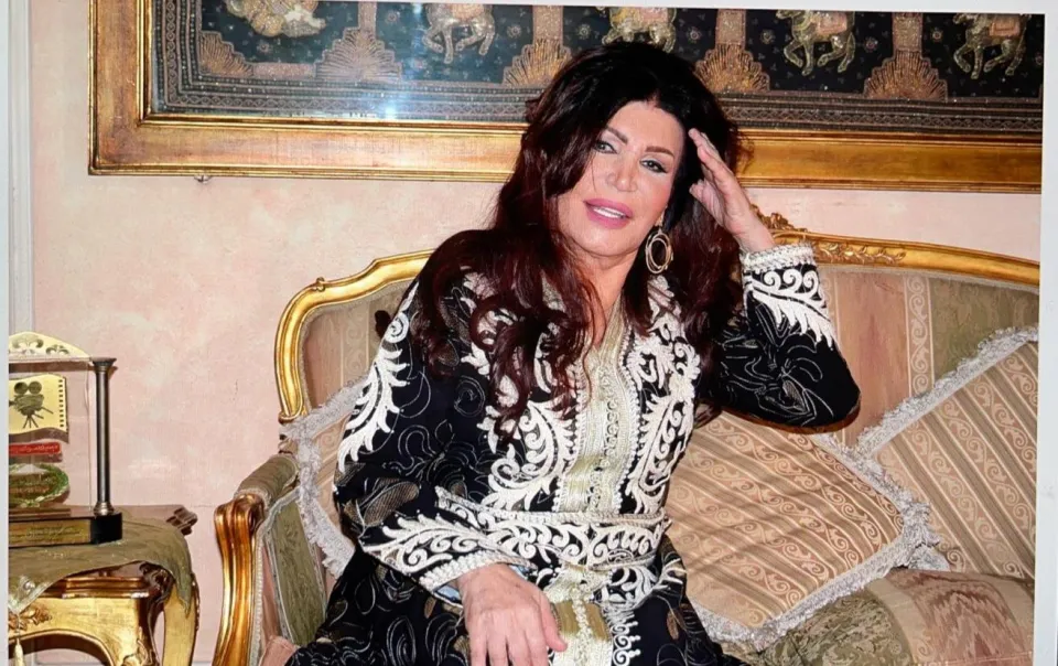 وفد من وزارة الثقافة ونقابة المهن التمثيلية يزور نجوى فؤاد بعد استغاثتها