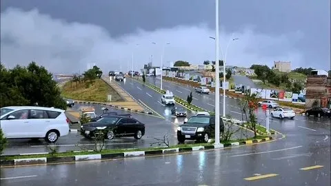 السعودية: هطول أمطار خفيفة على أودية الباحة اليوم
