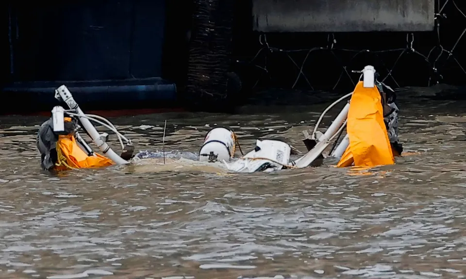 مصرع شخصين في