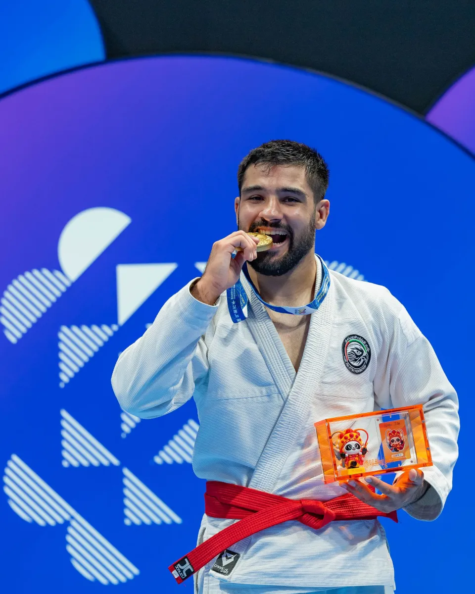 3 ميداليات للإمارات