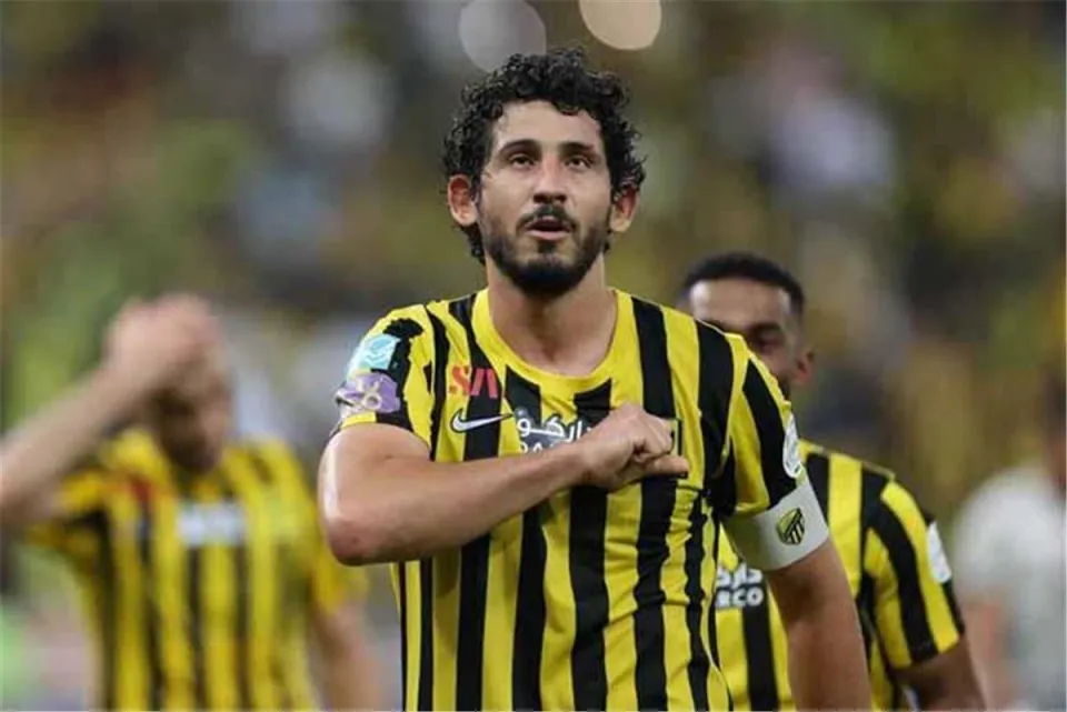 الدوري السعودي يحتفل