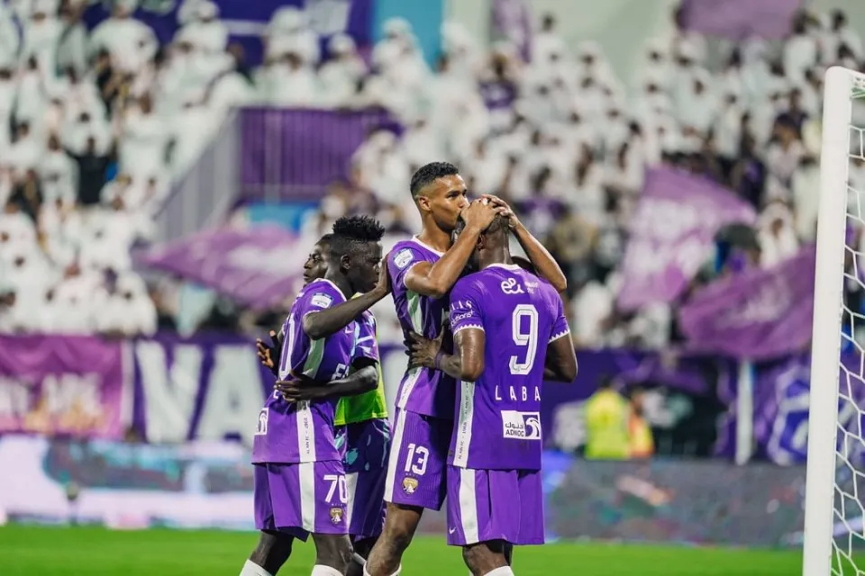 الظفرة والعين يحصدان