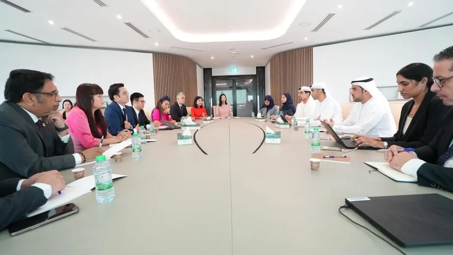 الإمارات وفيتنام تبحثان تعزيز التجارة والاستثمار ضمن اتفاقية الشراكة الاقتصادية الشاملة