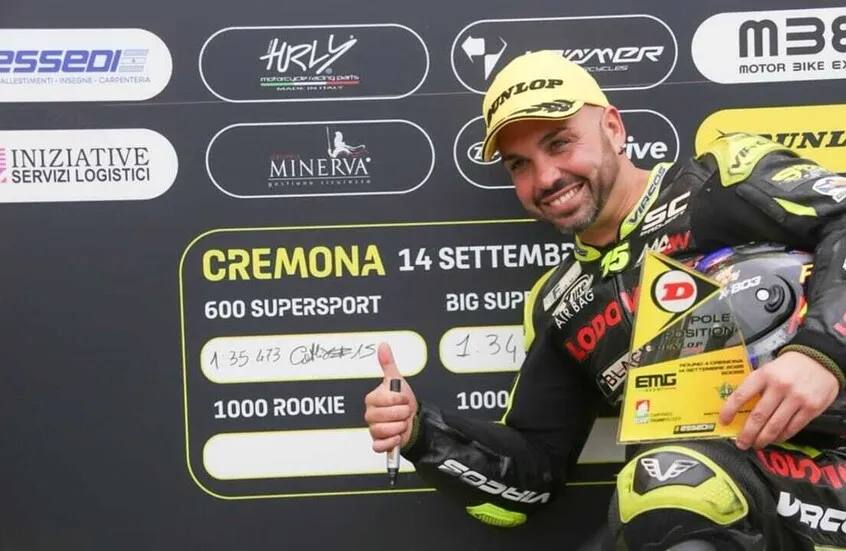 وفاة الدراج الإيطالي غابرييلي كوتيني إثر حادث مؤلم في سباق Dunlop Cup 600 وفاة الدراج الإيطالي غابرييلي كوتيني إثر حادث مؤلم في سباق Dunlop Cup 600