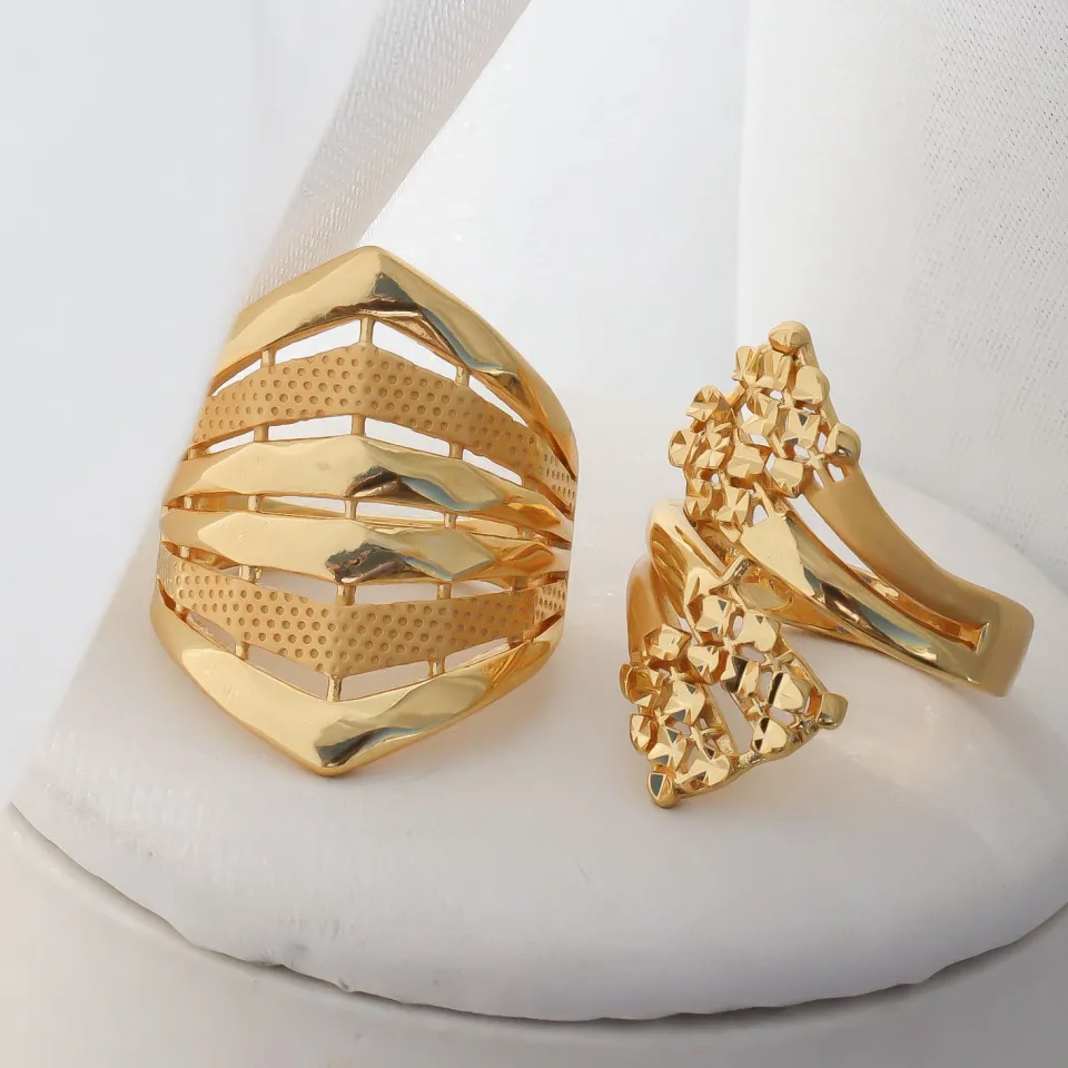 الذهب يتراجع بعد تصريحات باول رغم خفض الفائدة الأمريكية