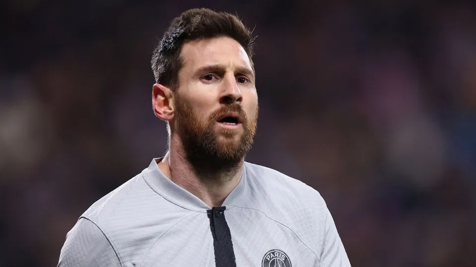 ميسي يجدد عقده مع إنتر ميامي حتى 2028 ويواصل كتابة تاريخه في الملاعب الأمريكية ترامب