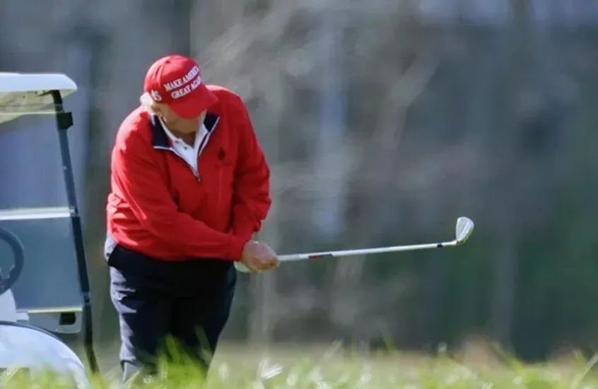 ترامب يستثمر 82 إلى 337 مليون دولار في سندات خلال ثلاثة أشهر