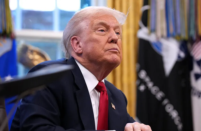 ترامب يهاجم الجالية الصومالية في الولايات المتحدة ويعلن خططاً لوقف الهجرة من “دول العالم الثالث”