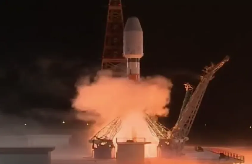 روسيا تطلق 4 أقمار صناعية "غريفون" لتصوير الأرض بتقنية الرصد البصري