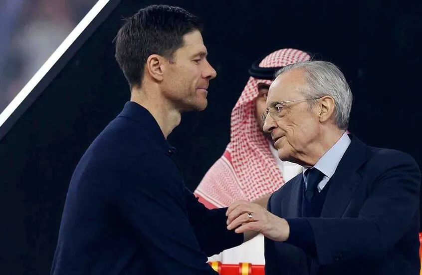 ريال مدريد يُبقي على تشابي ألونسو رغم خسارة السوبر الإسباني أمام برشلونة