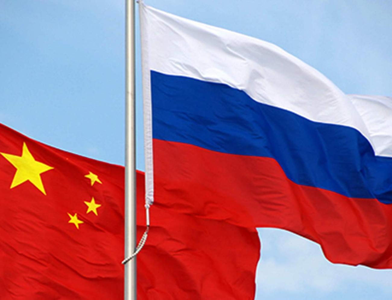 موسكو وبكين تبحثان الدفاع الصاروخي وتعززان التنسيق الاستراتيجي