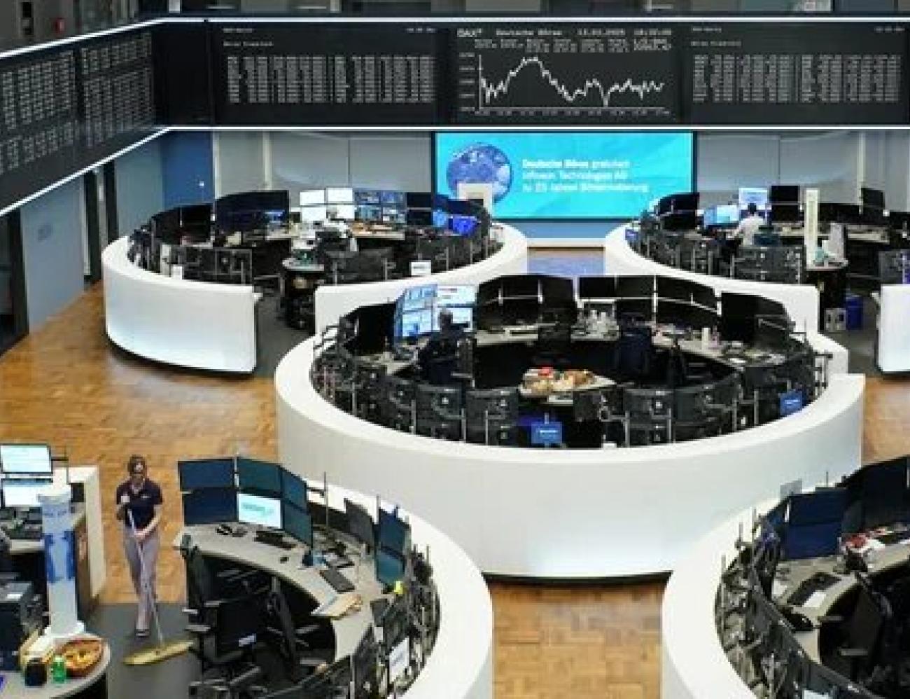 الأسواق الأوروبية ترتفع مع انتعاش أسهم الدفاع والطاقة بفضل التفاؤل حول إنفيديا