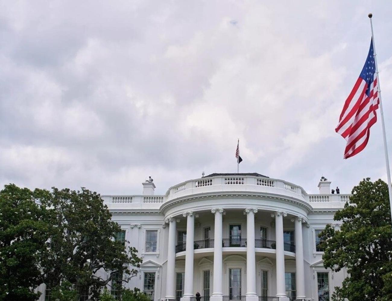 البيت الأبيض يصف "واشنطن بوست" بـ"مجرمة الإعلام للأسبوع"