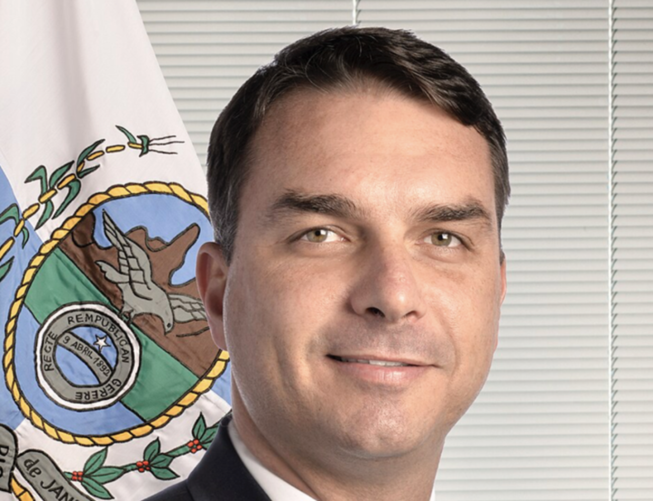 فلافيو بولسونارو يعلن ترشحه للرئاسة البرازيلية 2026