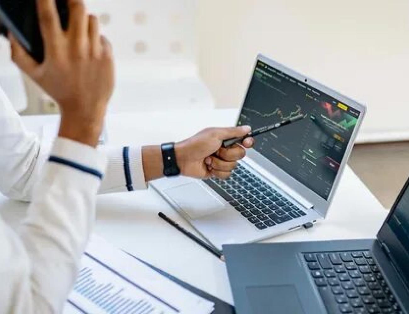 ارتفاع الأسهم الأميركية وارتفاع خام "وست تكساس" إلى 60 دولاراً للبرميل